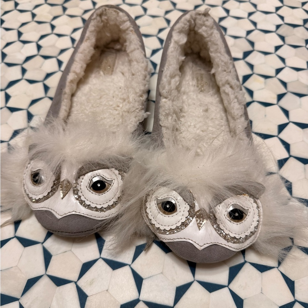 Kate Spade  Gray Owl Slippers